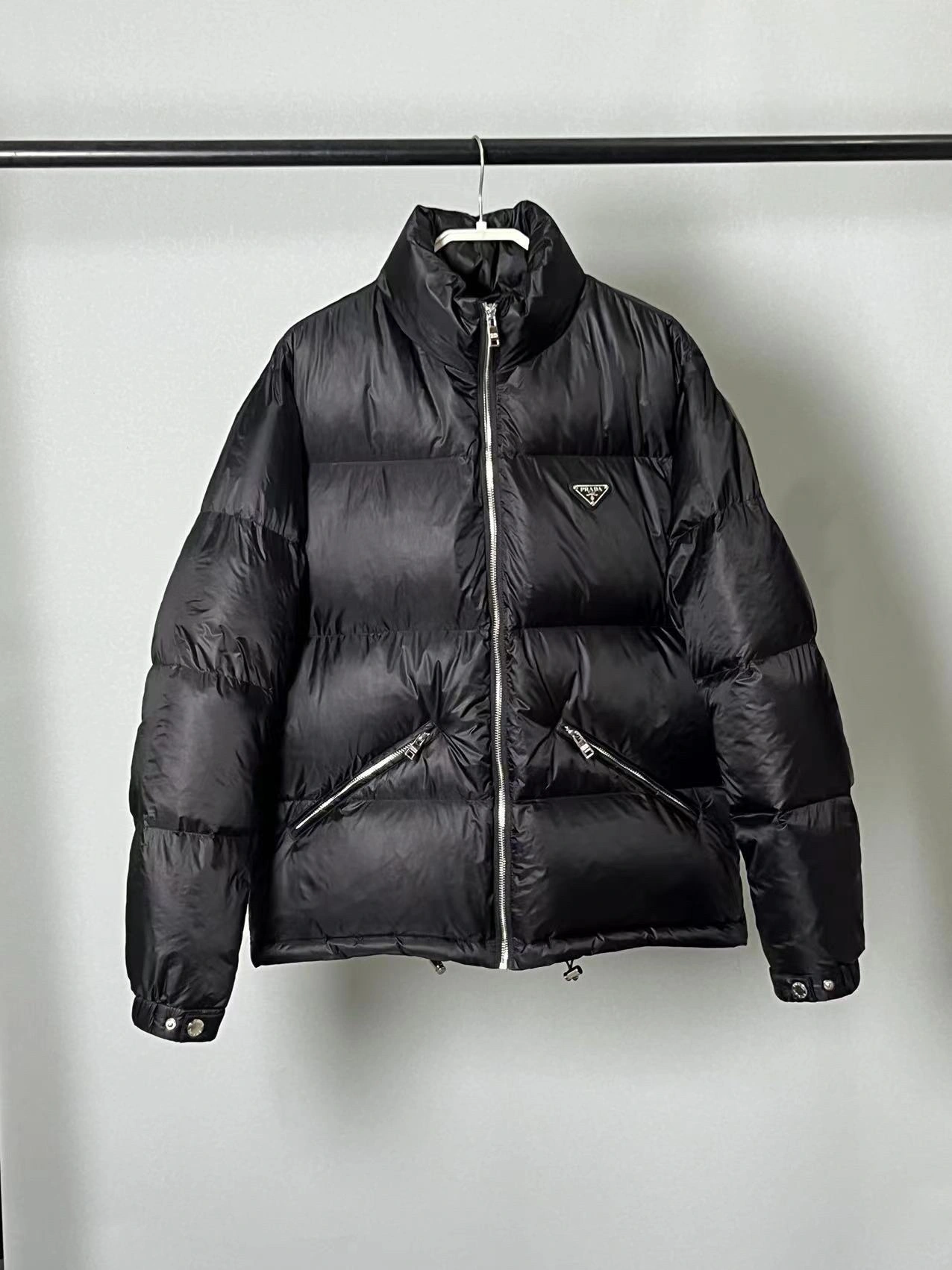 TimelessDesign Prada Down Jackets 172367