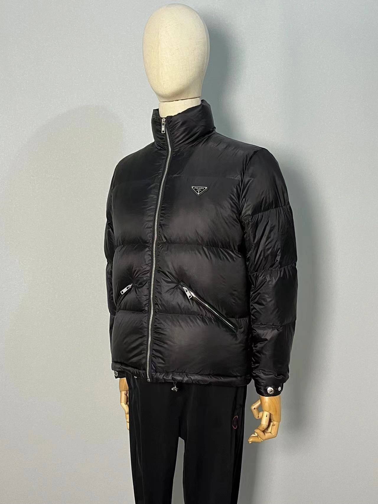 TimelessDesign Prada Down Jackets 172367
