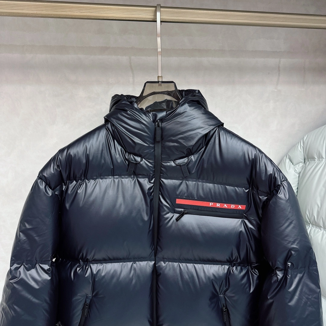 ZipUp Prada Down Jackets 172347