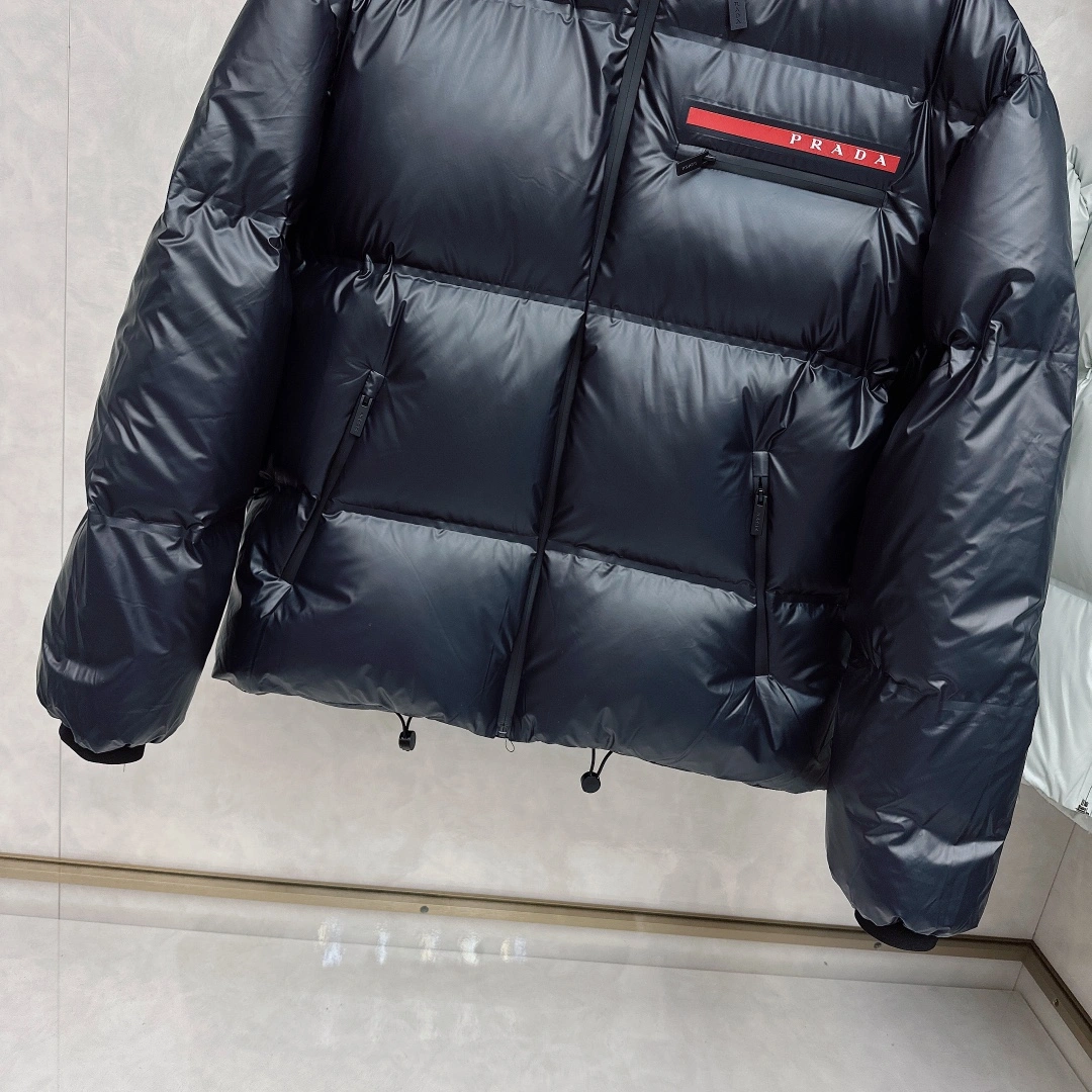 ZipUp Prada Down Jackets 172347
