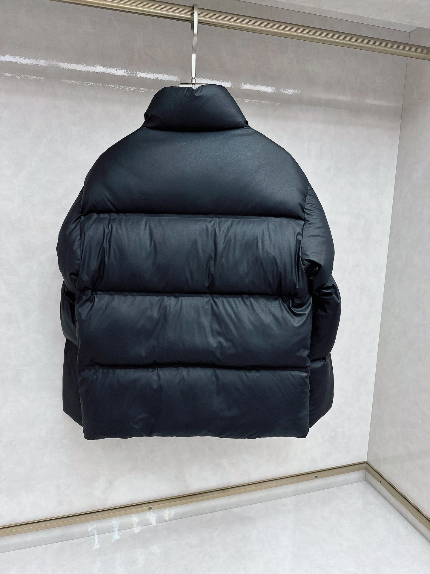 Neat Prada Down Jackets 172343