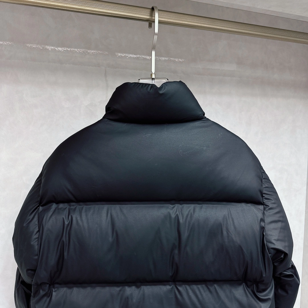 Neat Prada Down Jackets 172343