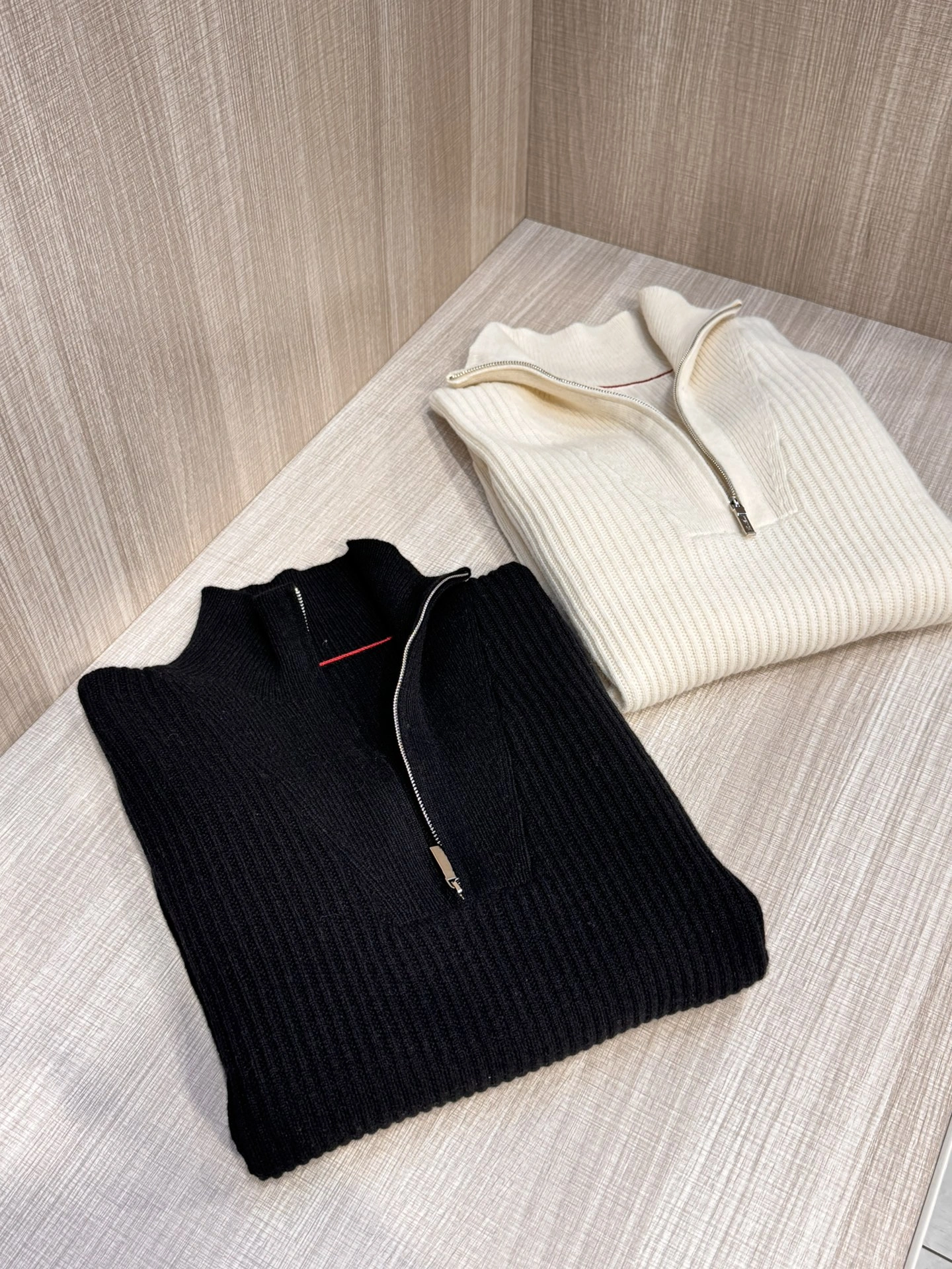 Prada Down Jackets Attractive 172342