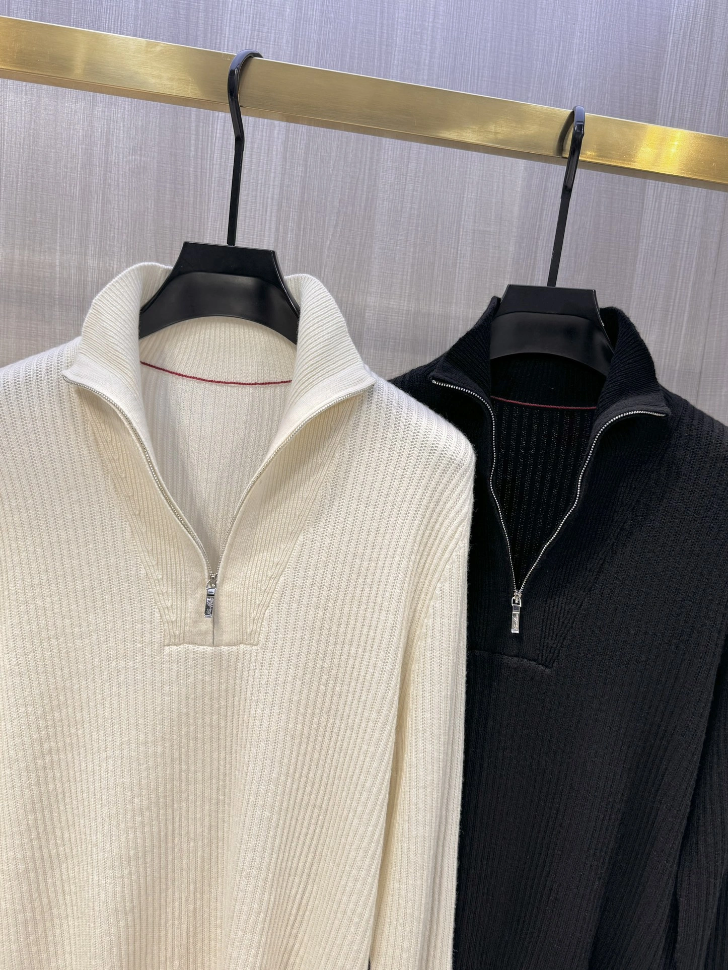 Prada Down Jackets Breathable 172338