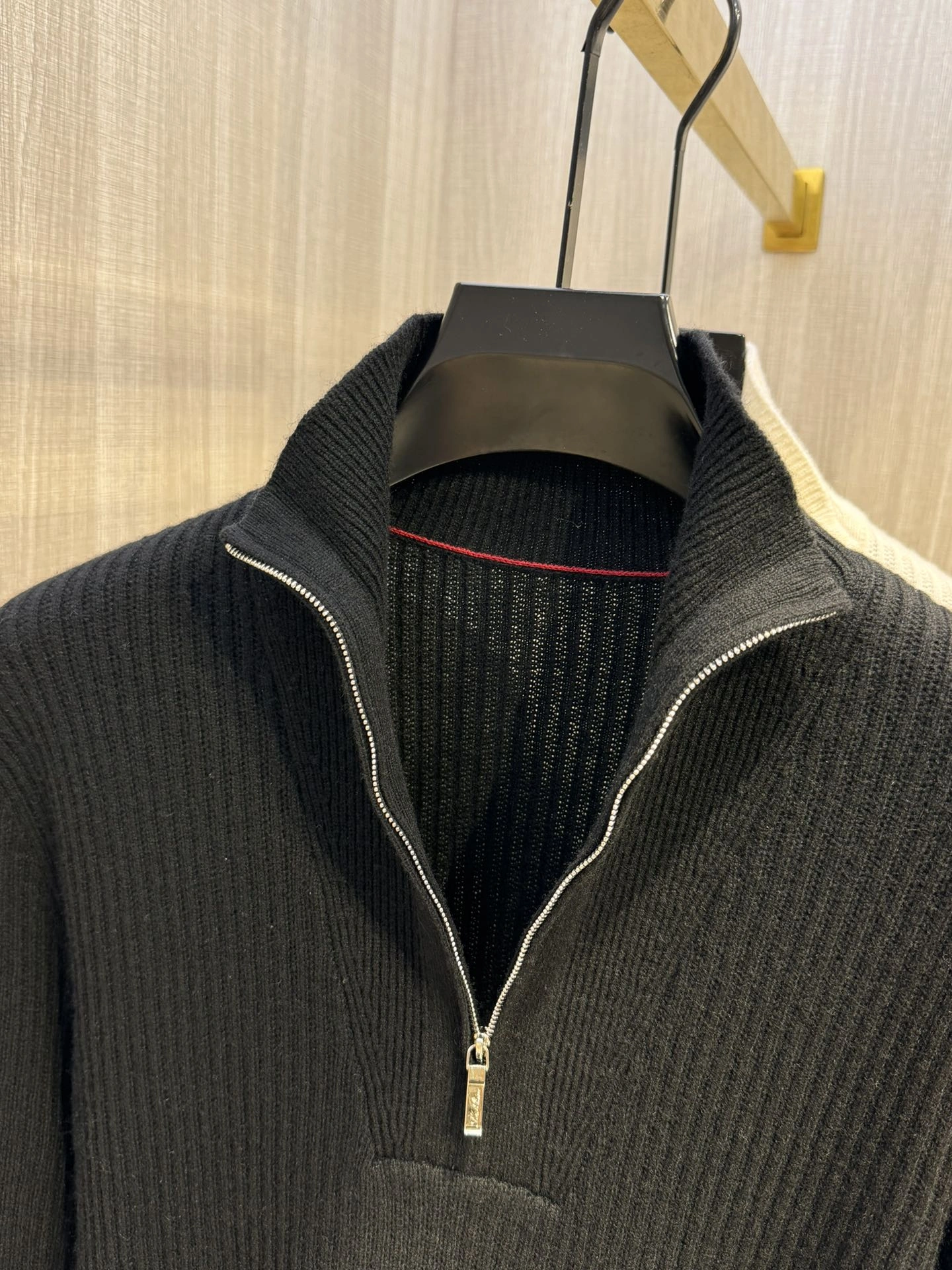 Prada Down Jackets Breathable 172338