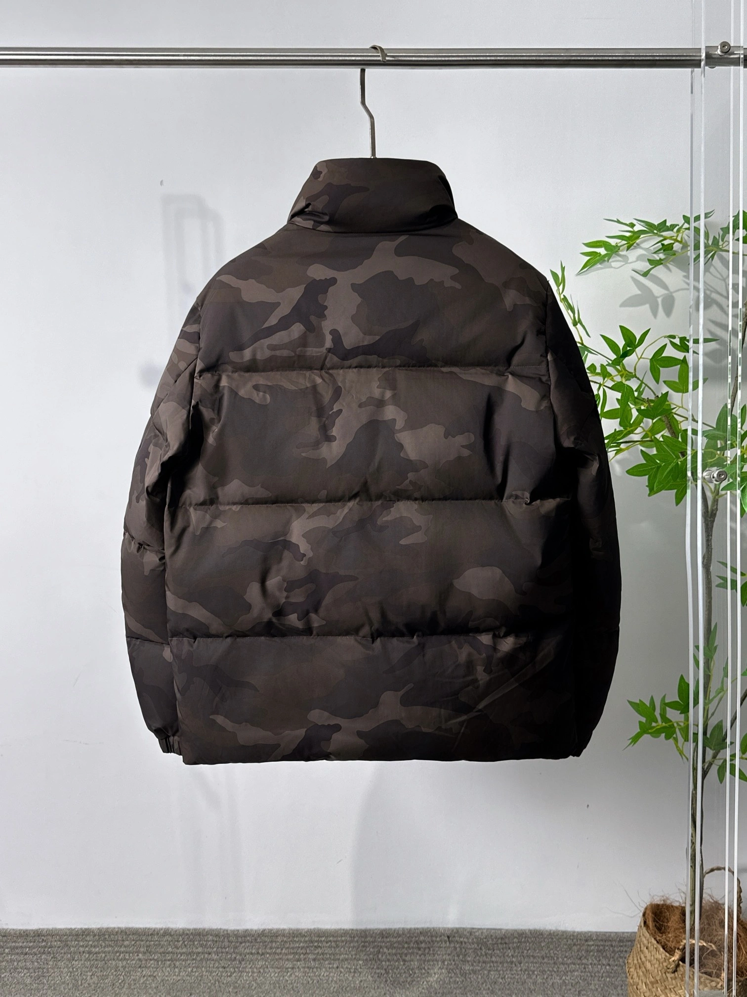 Prada Down Jackets Resilient 172366