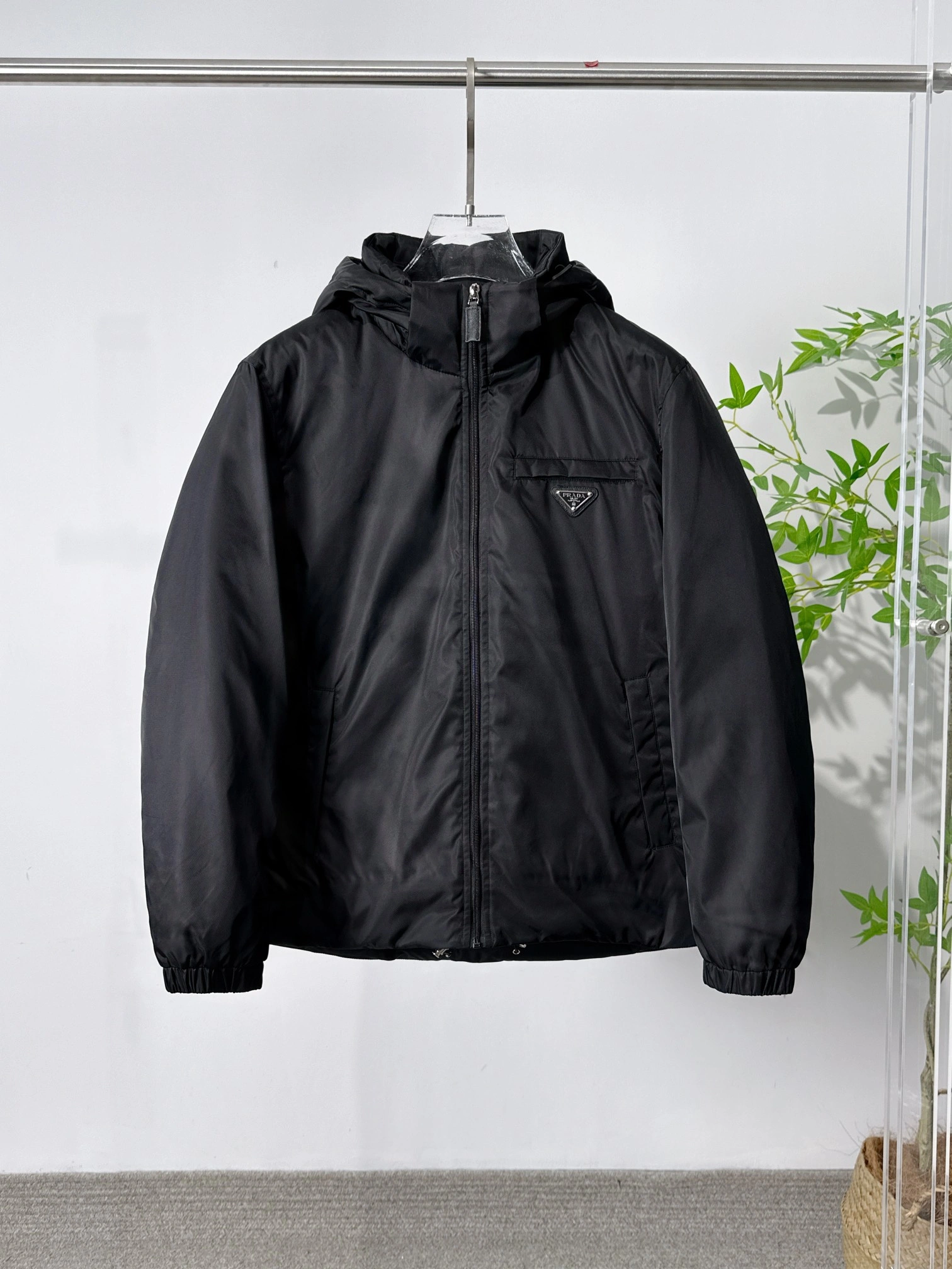 UrbanChic Prada Down Jackets 172328