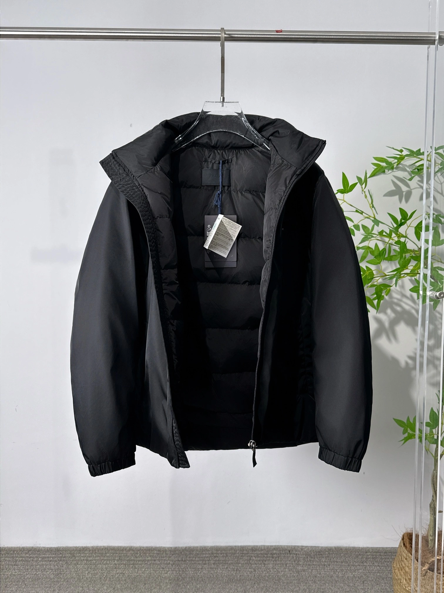 UrbanChic Prada Down Jackets 172328