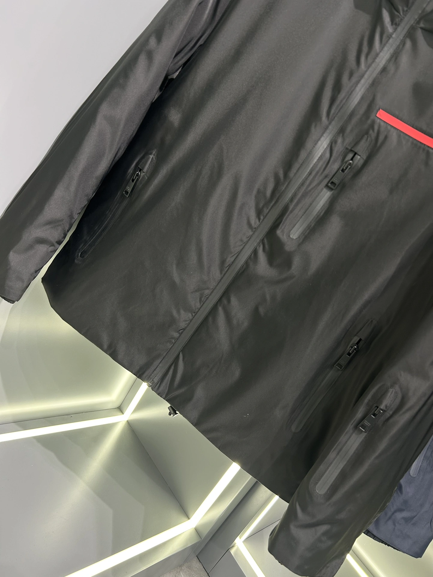 Popular Prada Down Jackets 172326
