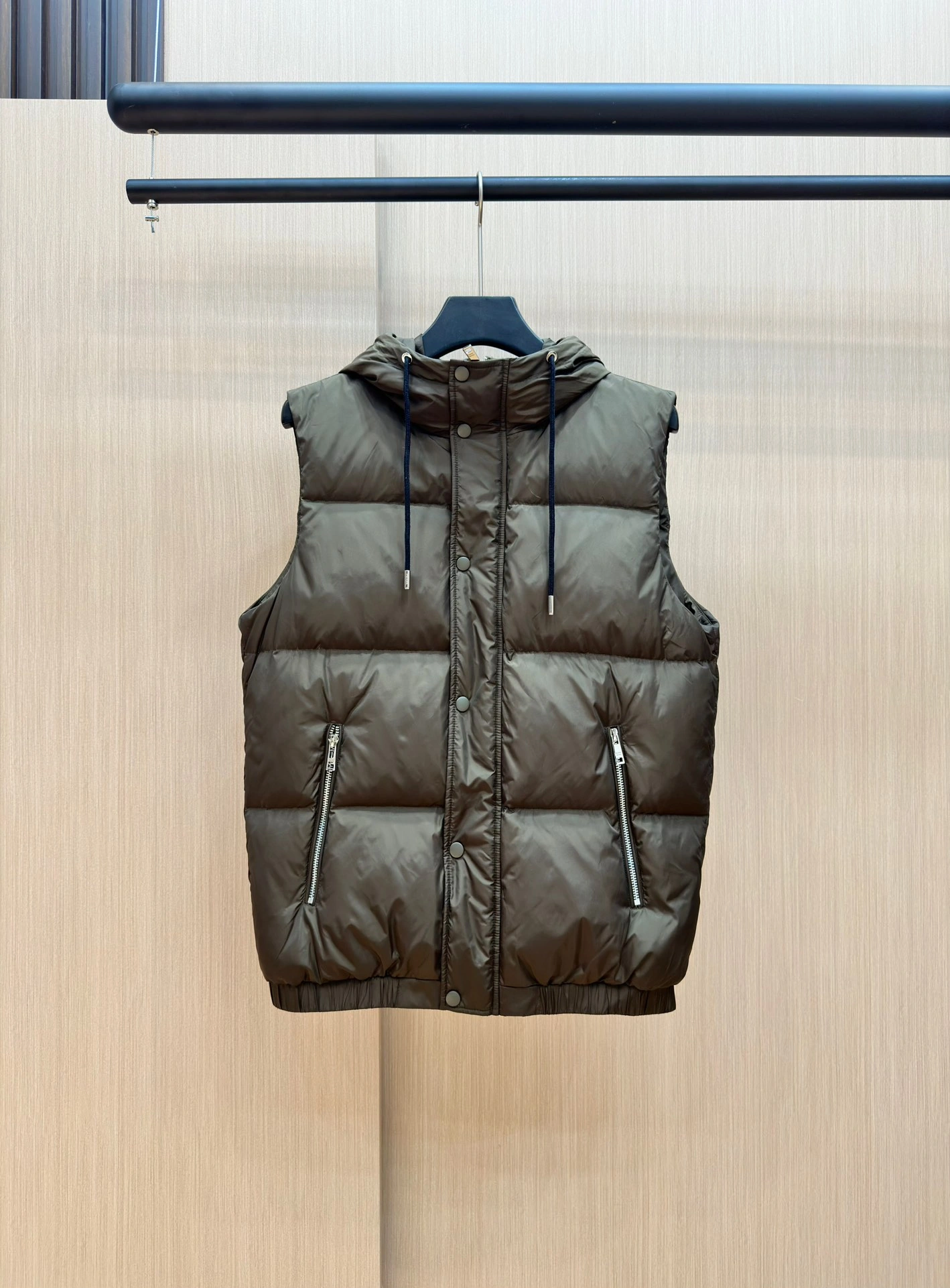 Prada Down Jackets Comfortable 172374