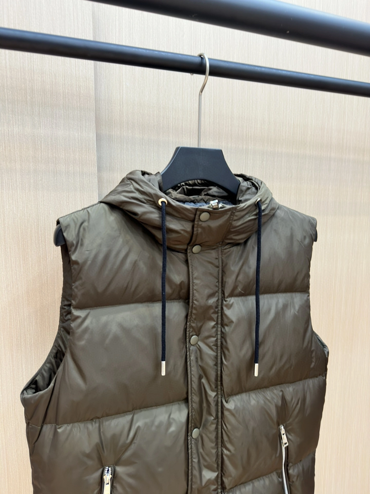 Prada Down Jackets Comfortable 172374
