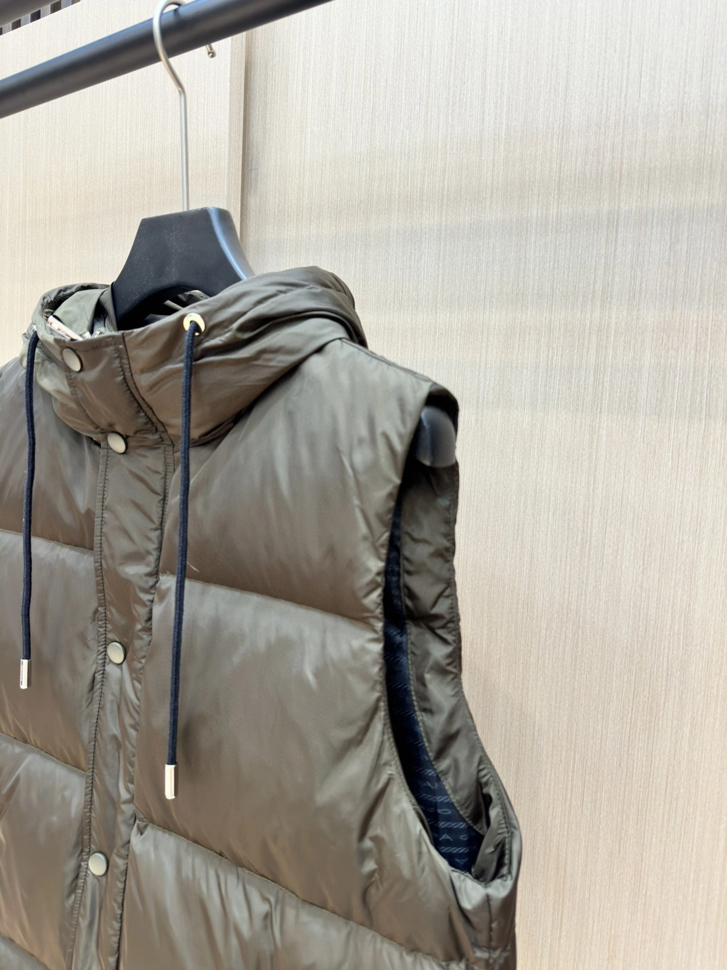 Prada Down Jackets Comfortable 172374