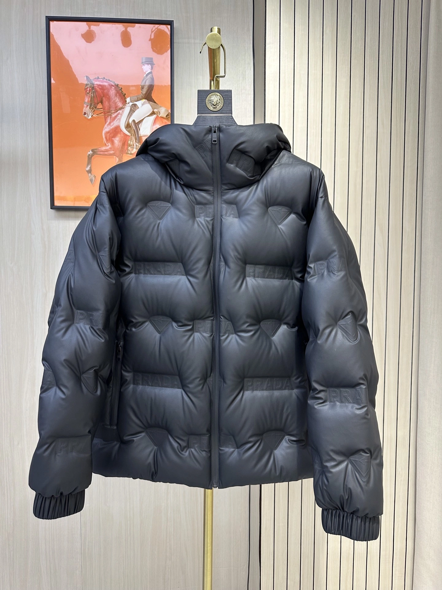 Prada Down Jackets EasyMatch 172334