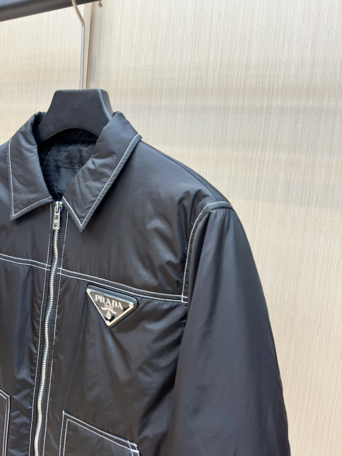 TimelessDesign Prada Down Jackets 172322