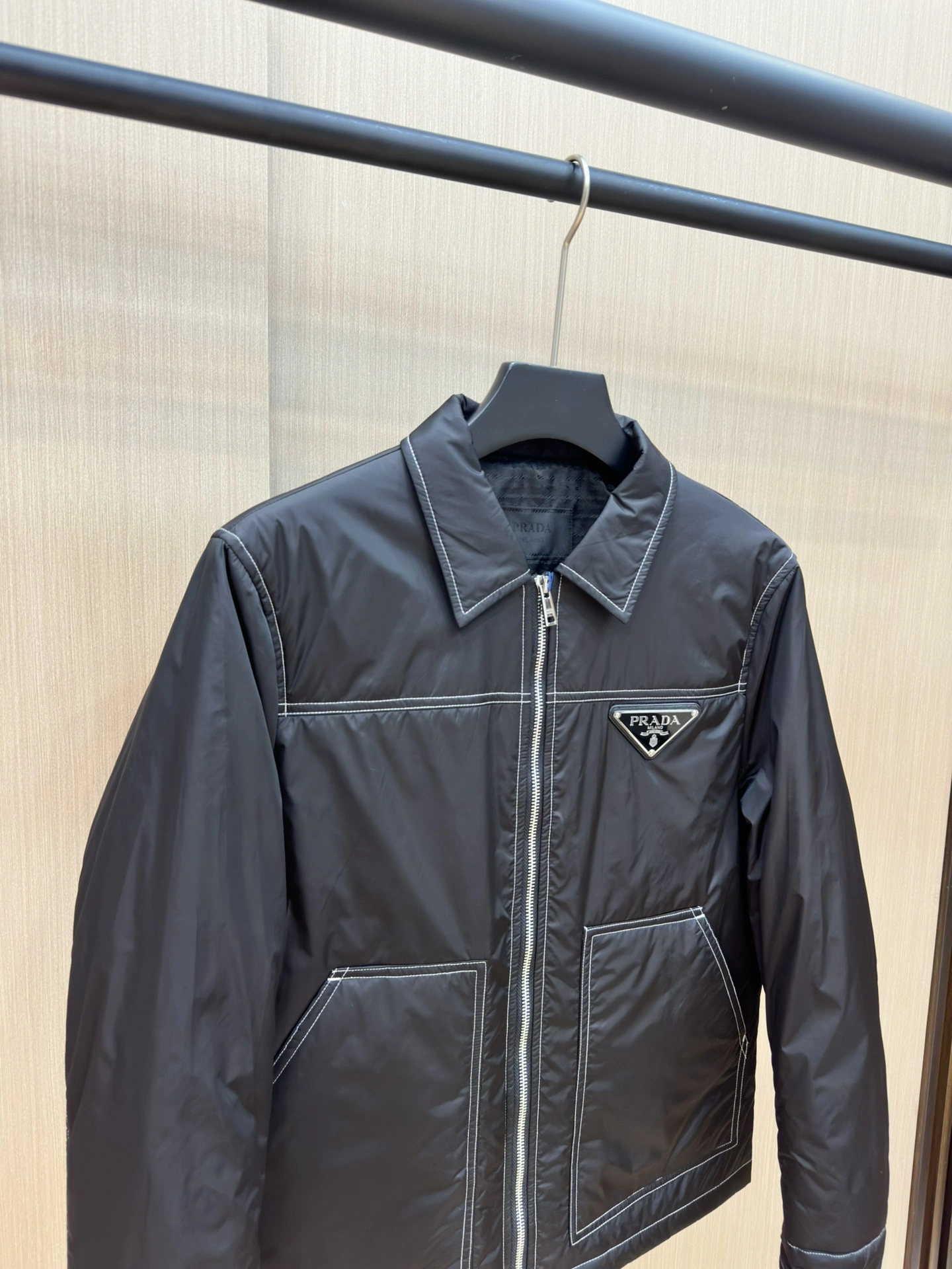TimelessDesign Prada Down Jackets 172322
