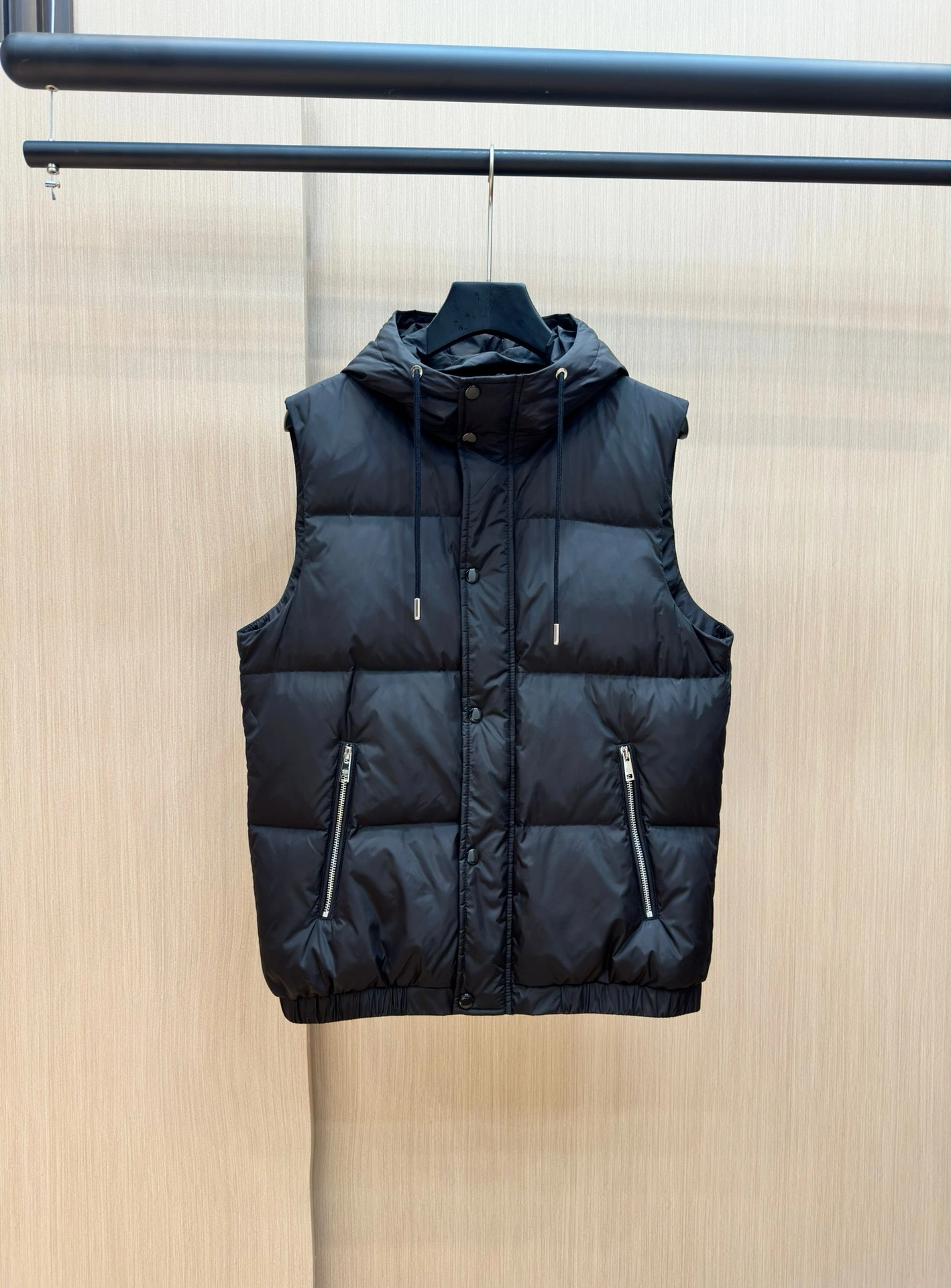 GoAnywhere Prada Down Jackets 172320