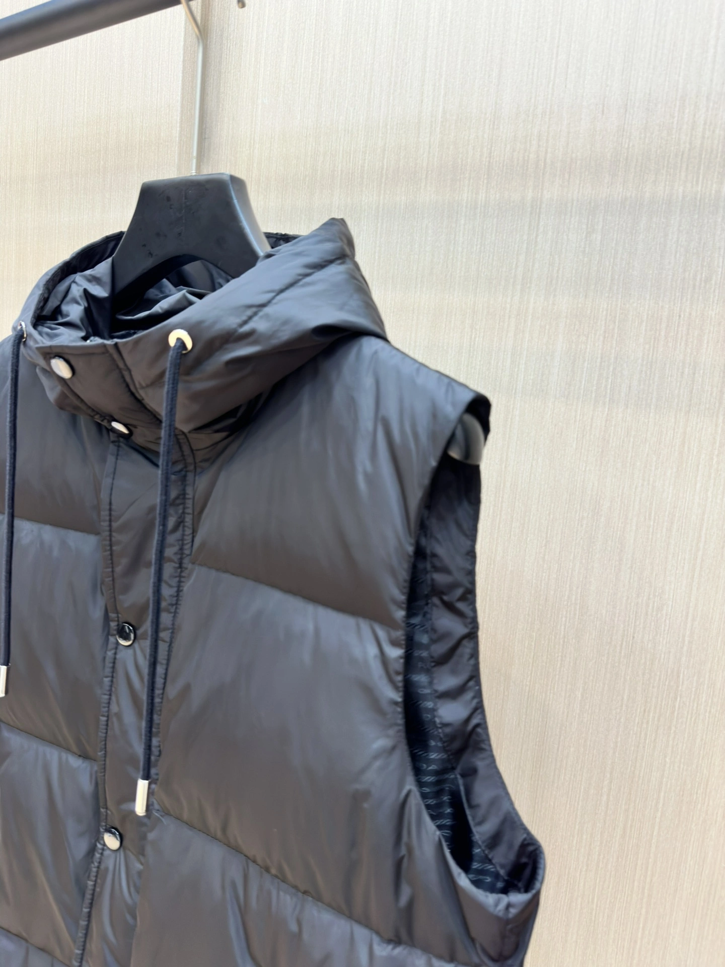 GoAnywhere Prada Down Jackets 172320