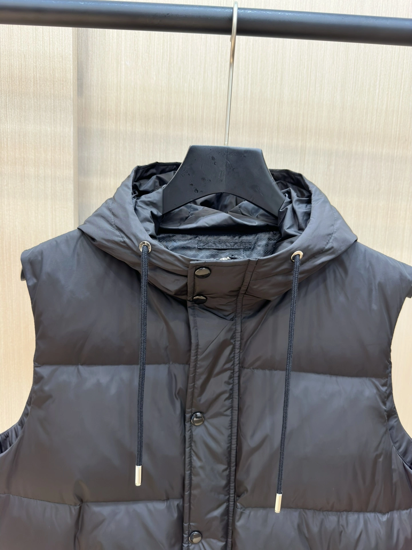 GoAnywhere Prada Down Jackets 172320