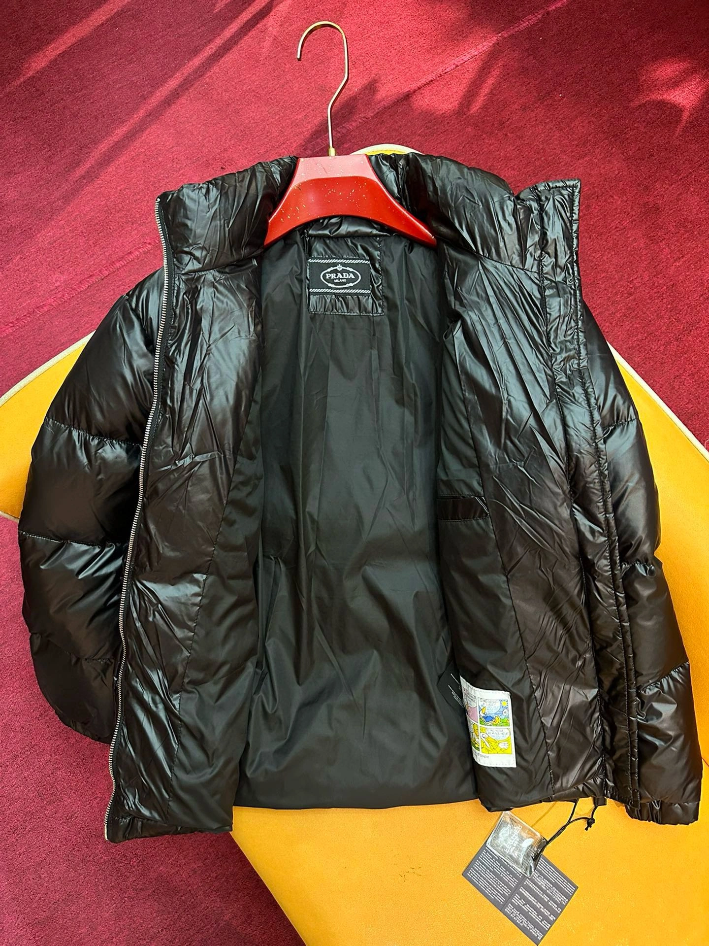 Prada Down Jackets Breathable 172318