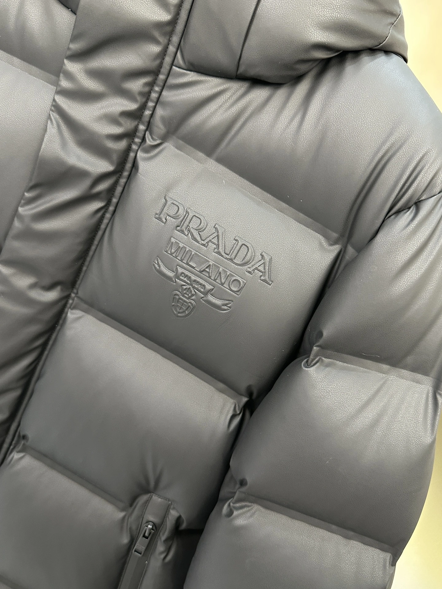 Elegant Prada Down Jackets 172317