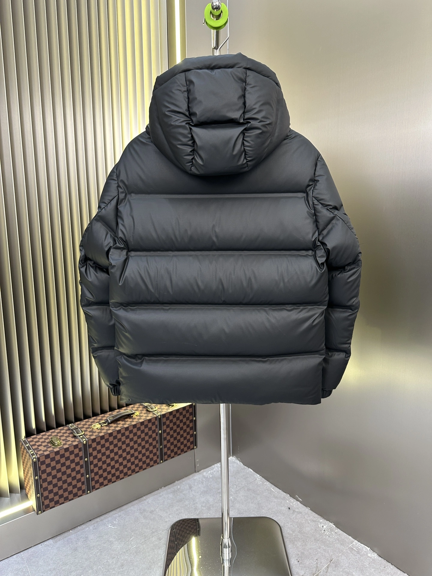 Elegant Prada Down Jackets 172317