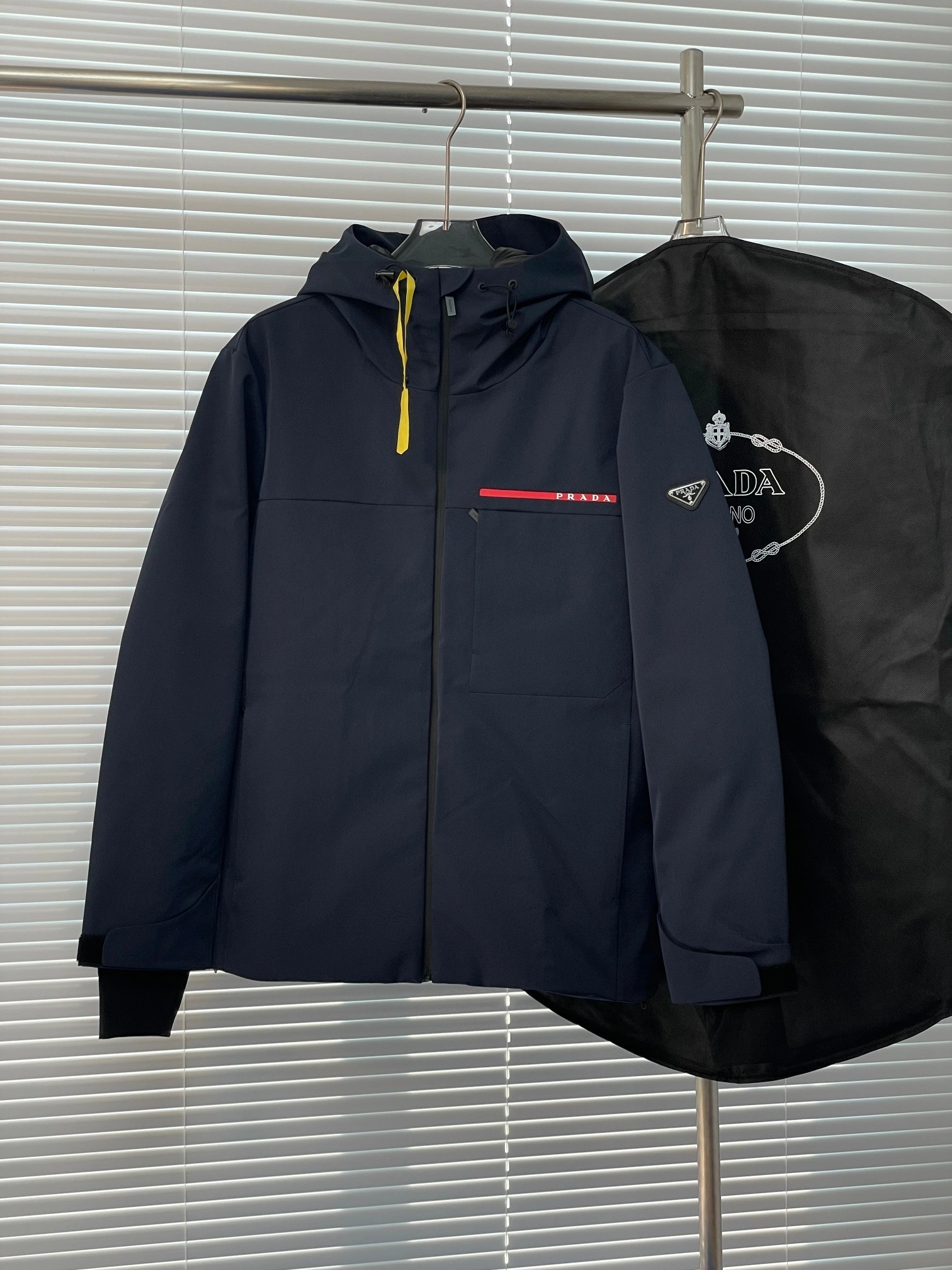 EasyMatch Prada Down Jackets 172315