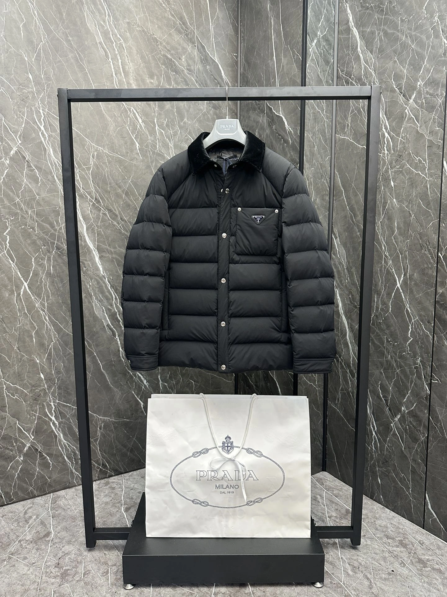 Seasonal Prada Down Jackets 172350
