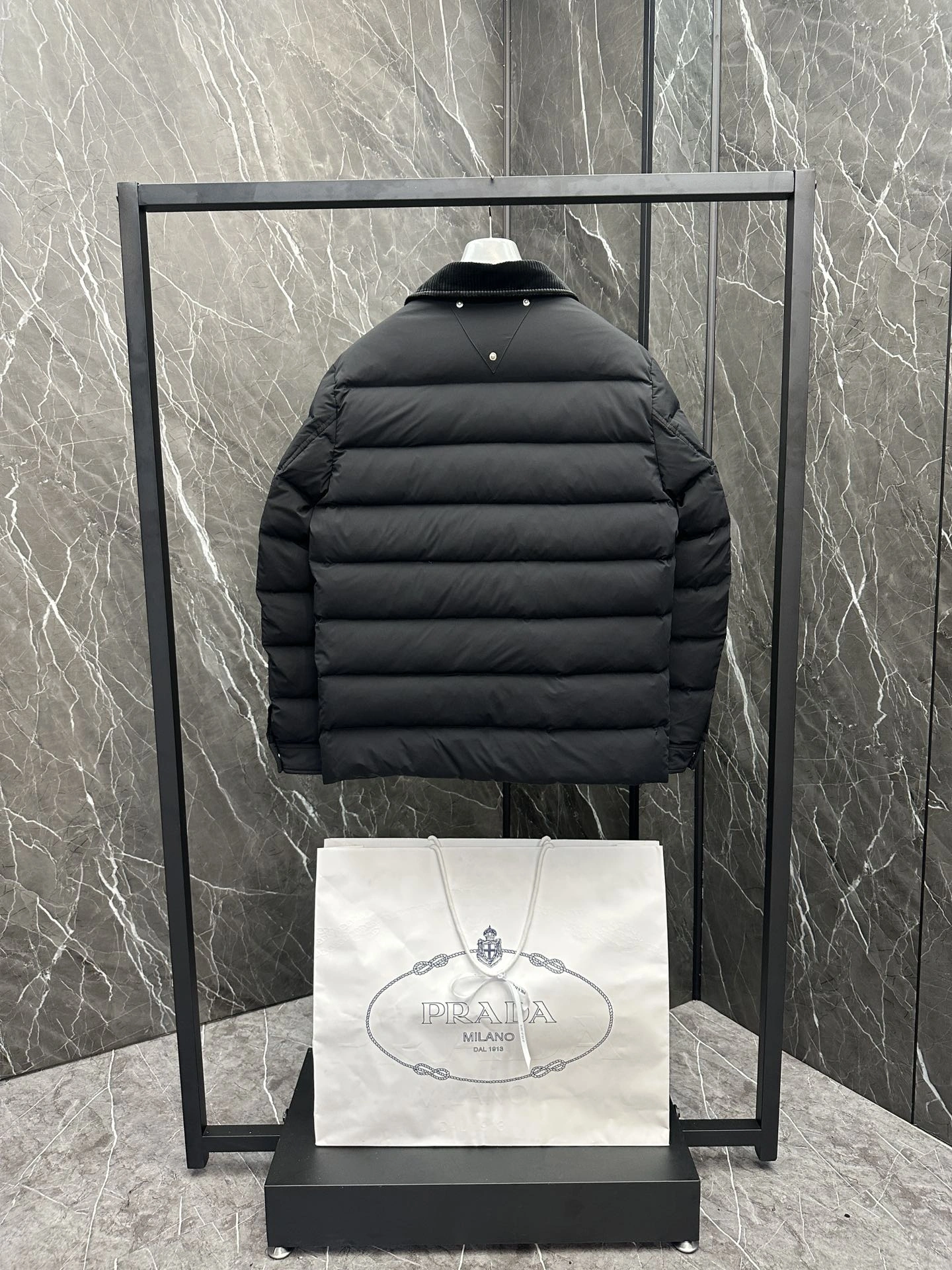 Seasonal Prada Down Jackets 172350