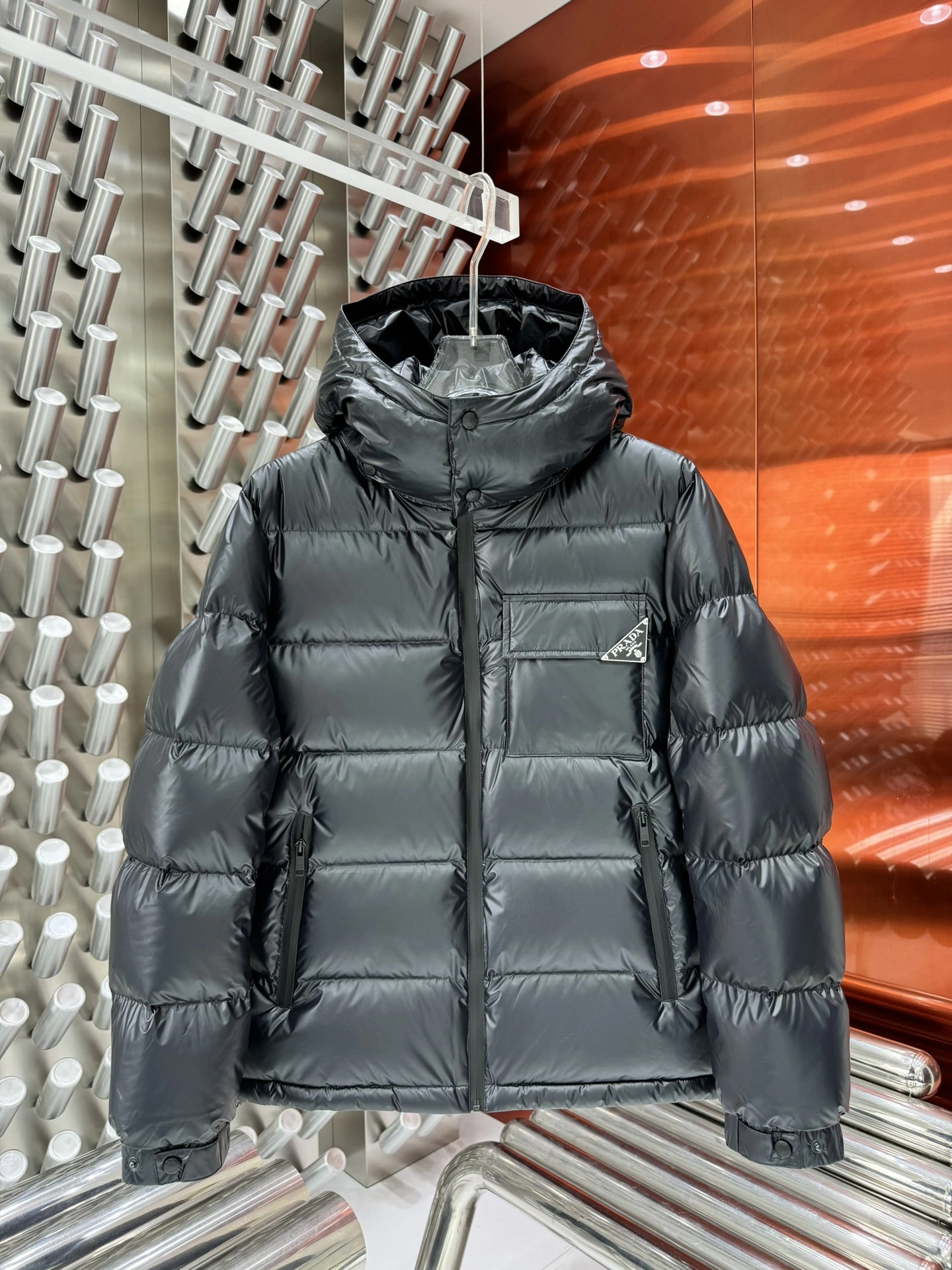 FlexibleFit Prada Down Jackets 172310