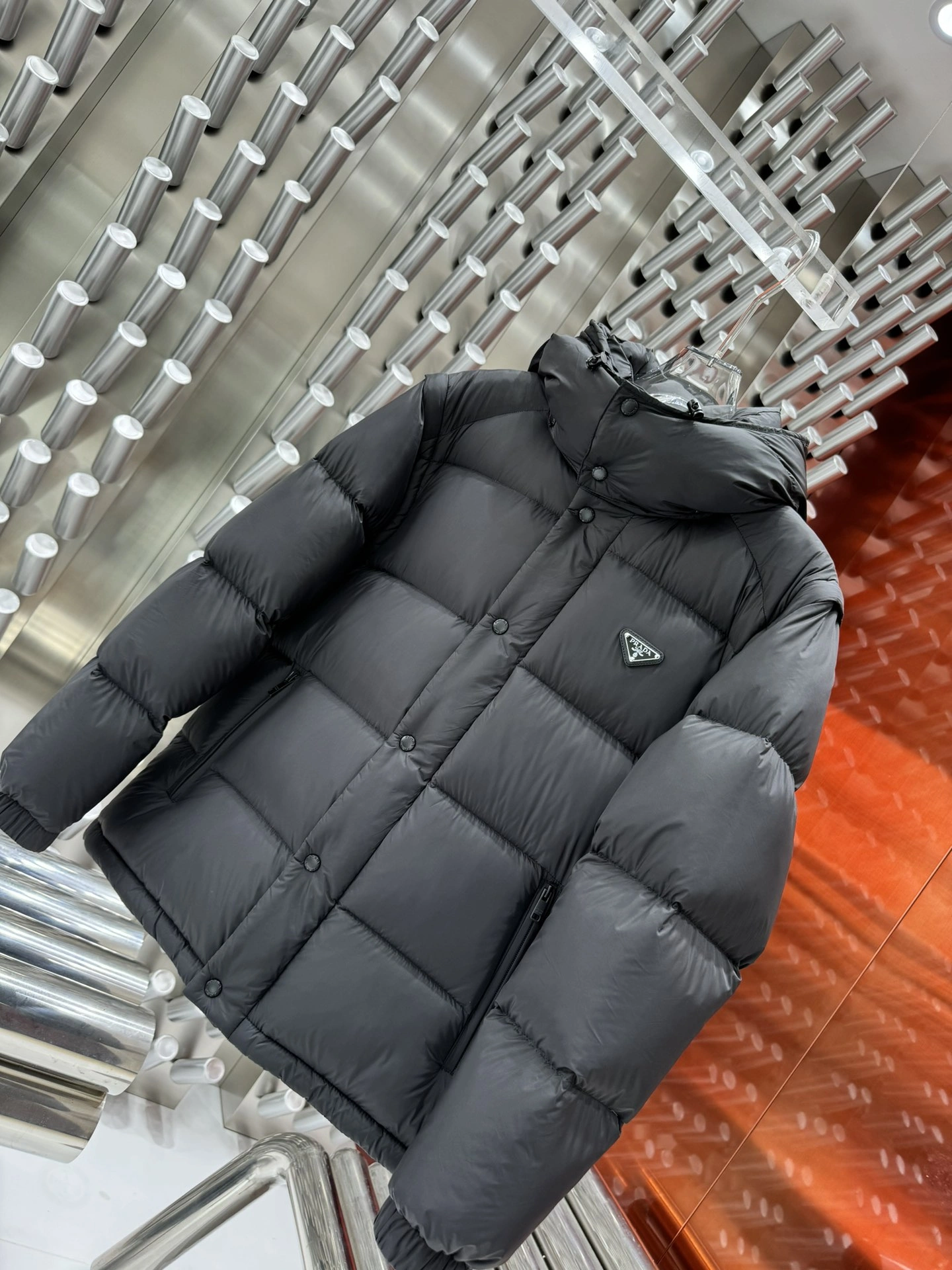 Breathable Prada Down Jackets 172312