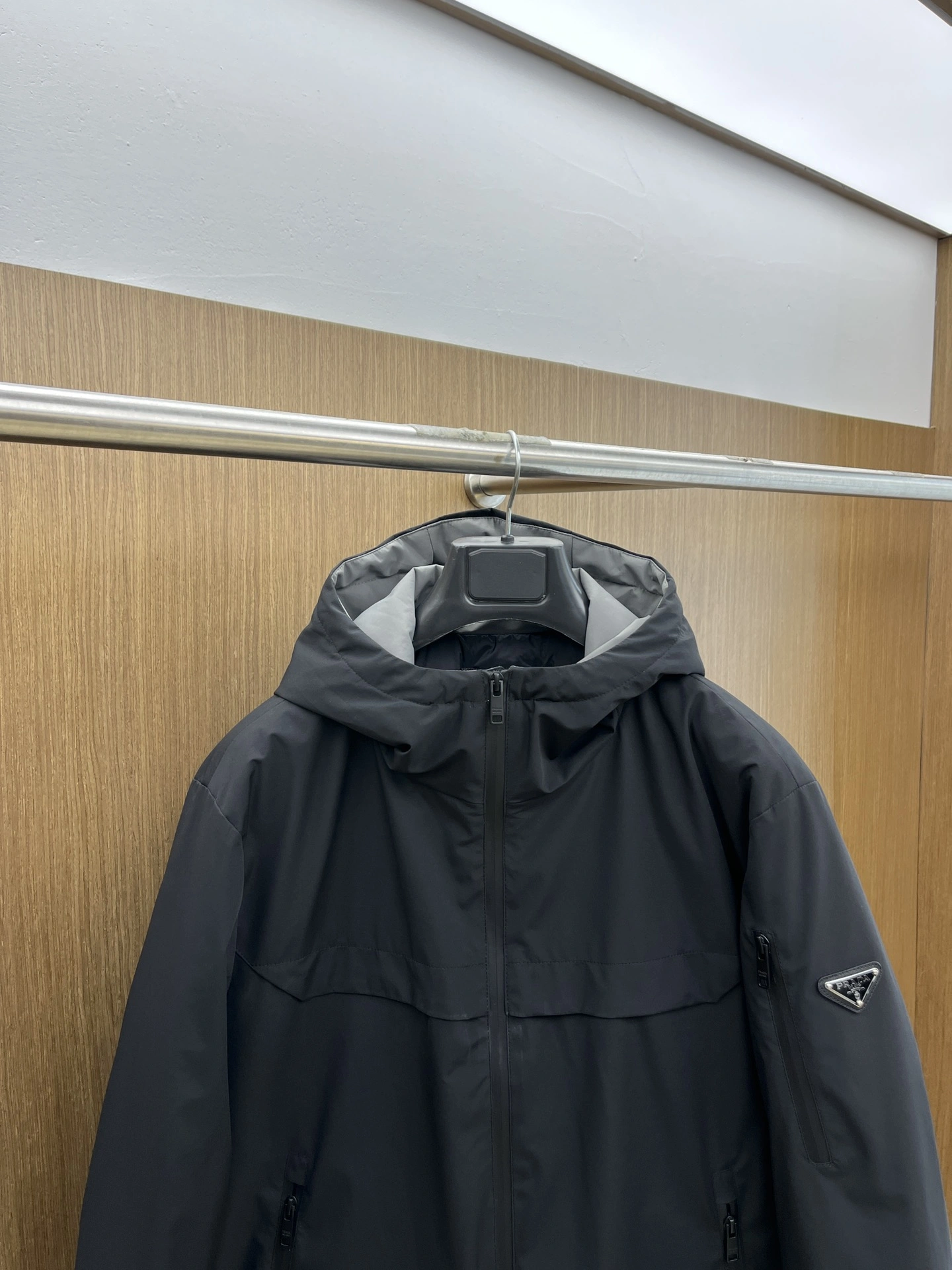 Prada Down Jackets WaterResistant 172309