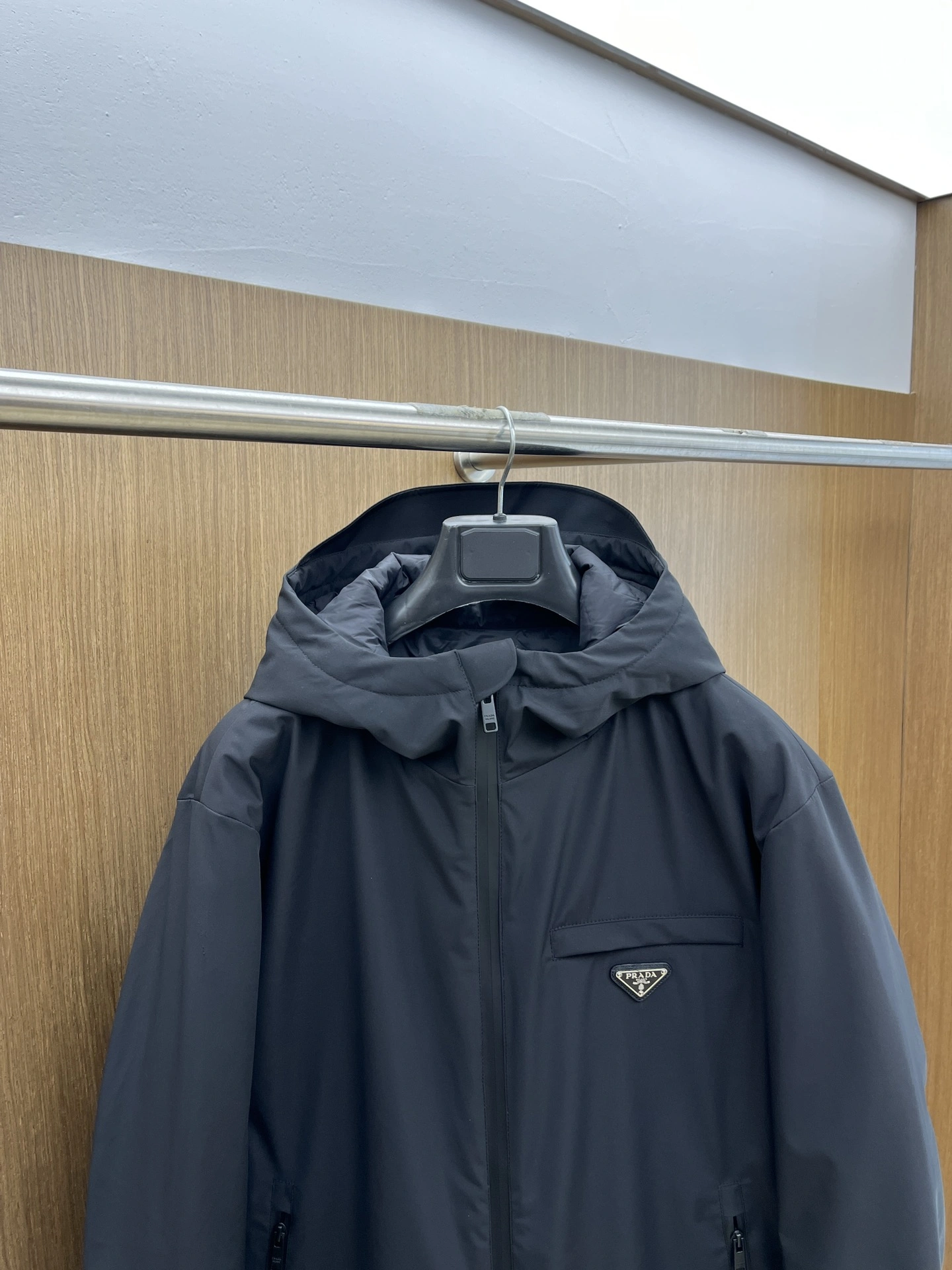 Prada Down Jackets Premium 172307