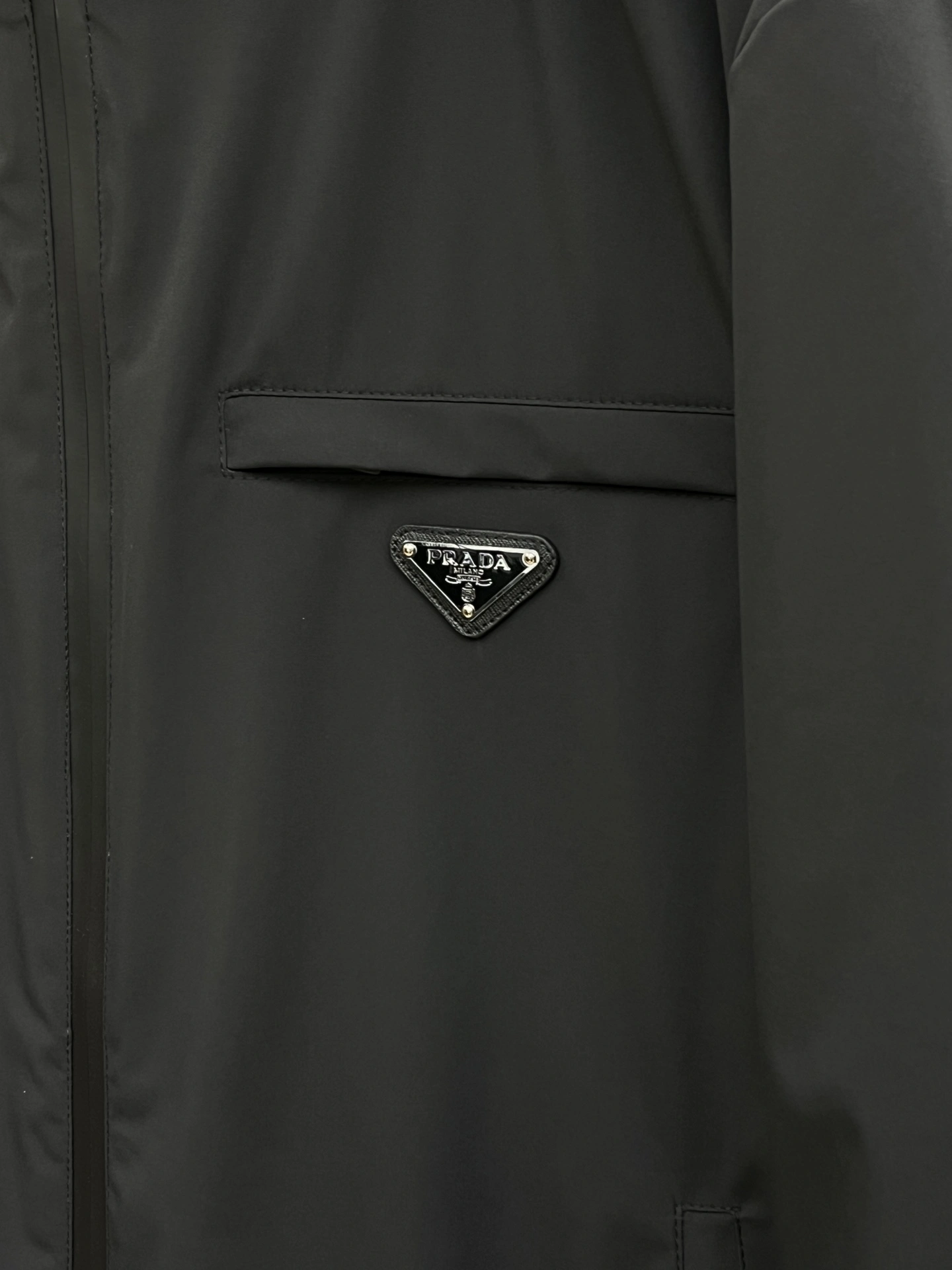 Prada Down Jackets Premium 172307