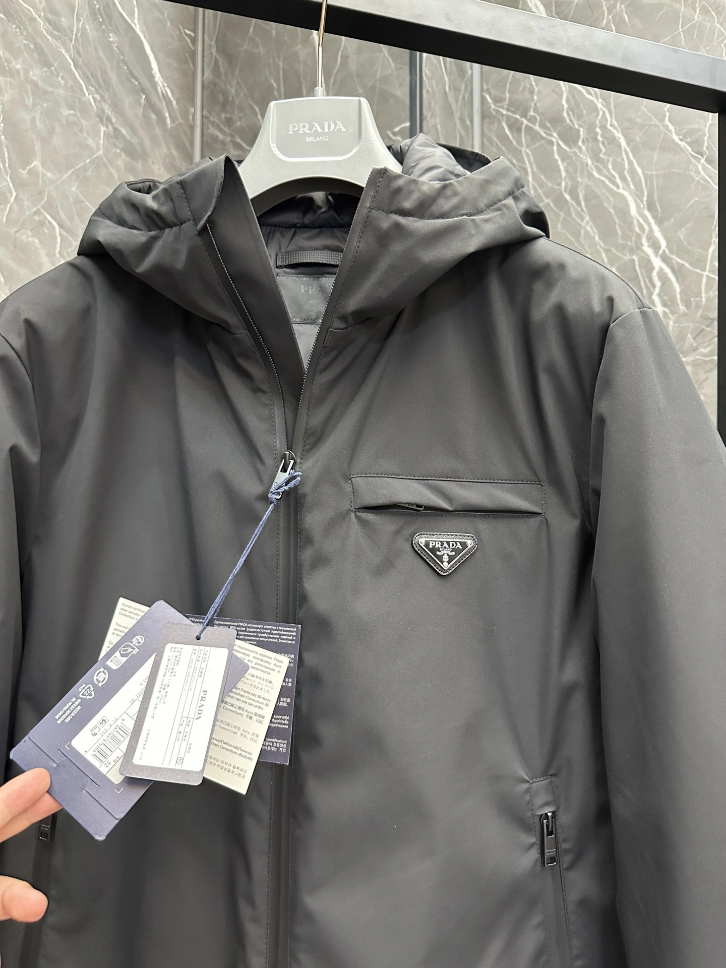 Prada Down Jackets Versatile 172306
