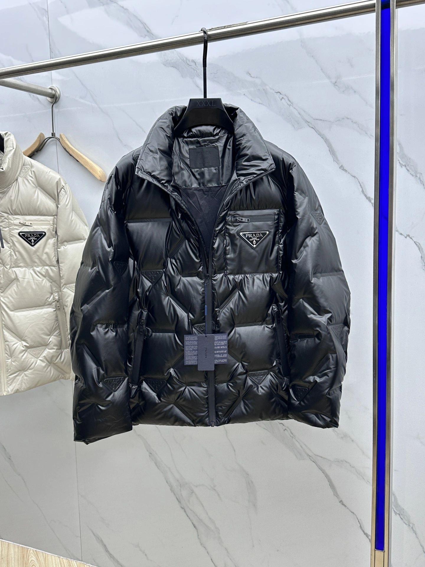 Popular Prada Down Jackets 172304