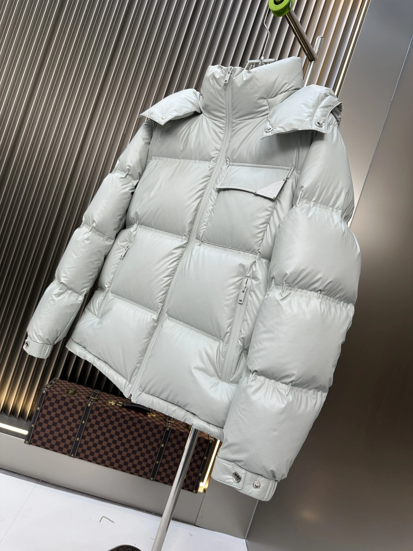 TechFriendly Prada Down Jackets 172300