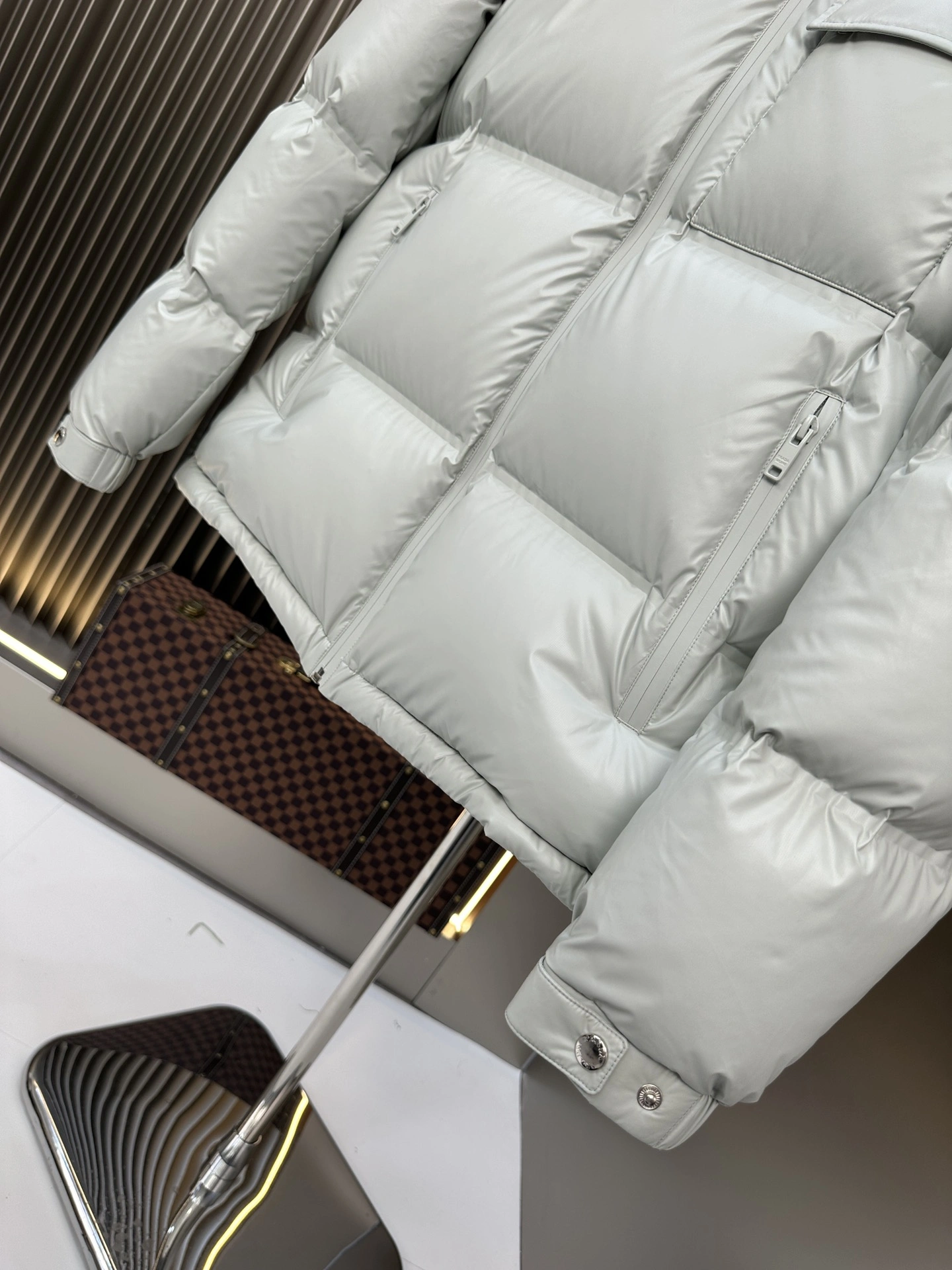 TechFriendly Prada Down Jackets 172300