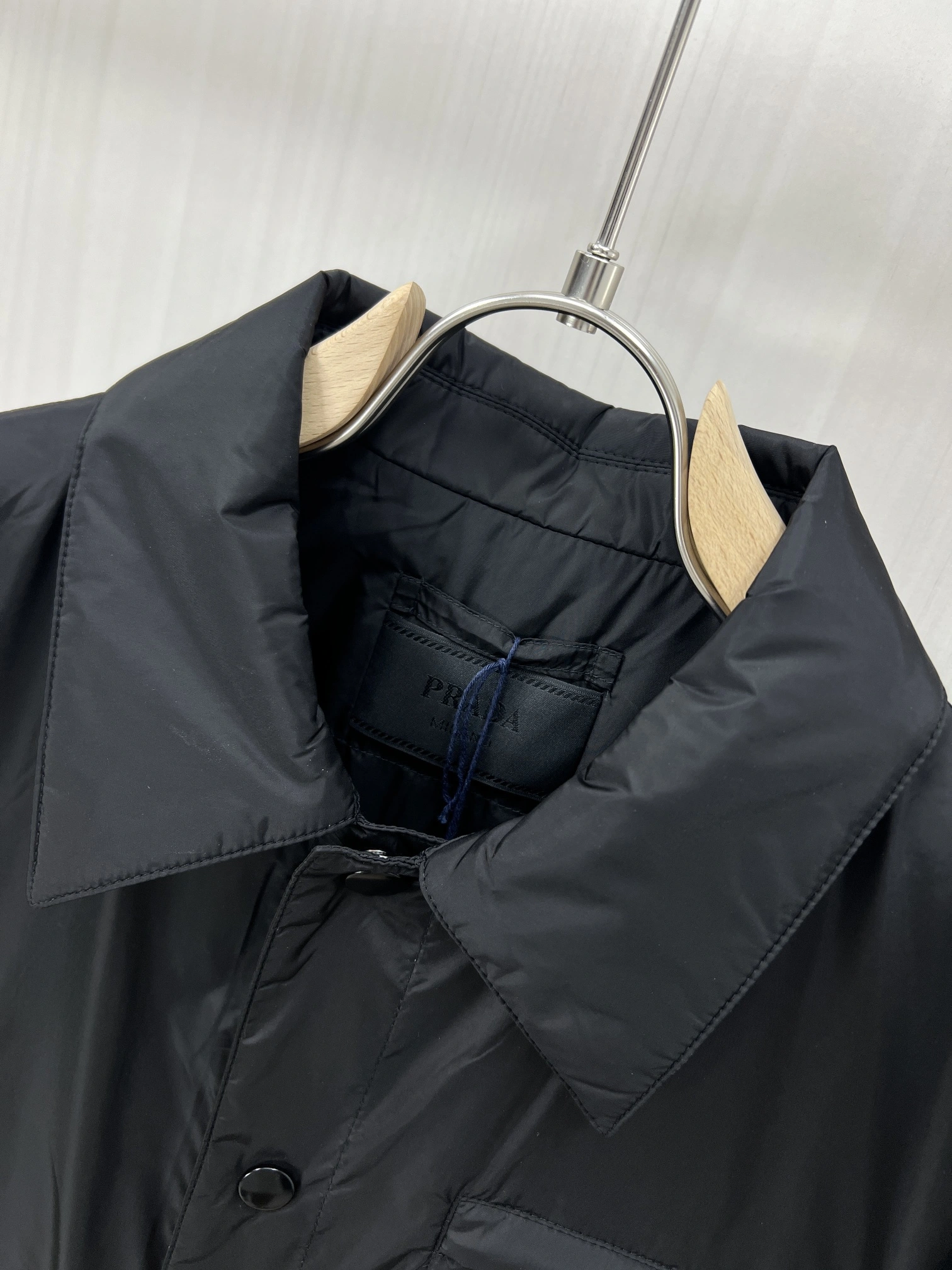 Prada Down Jackets HighPerformance 172298
