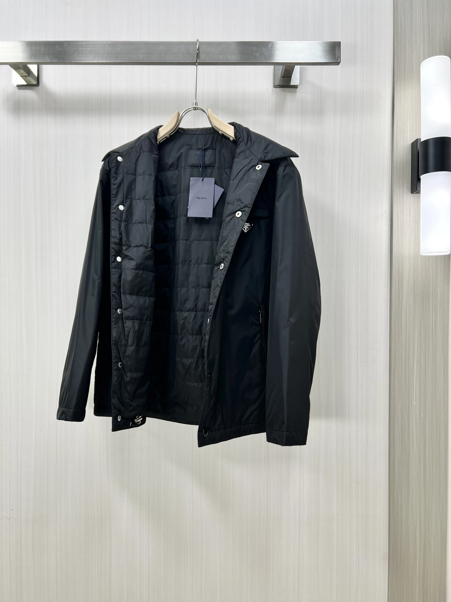 Prada Down Jackets HighPerformance 172298