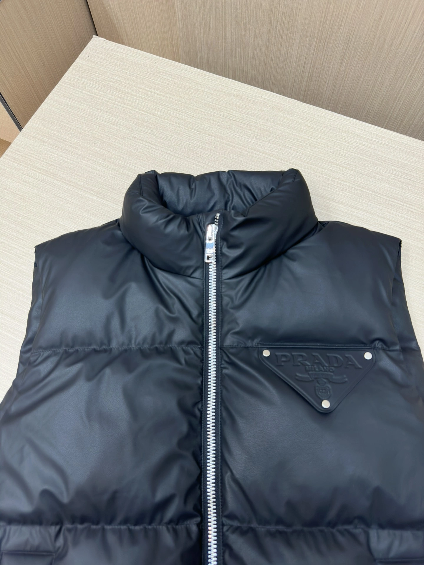 Prada Down Jackets WellDesigned 172296