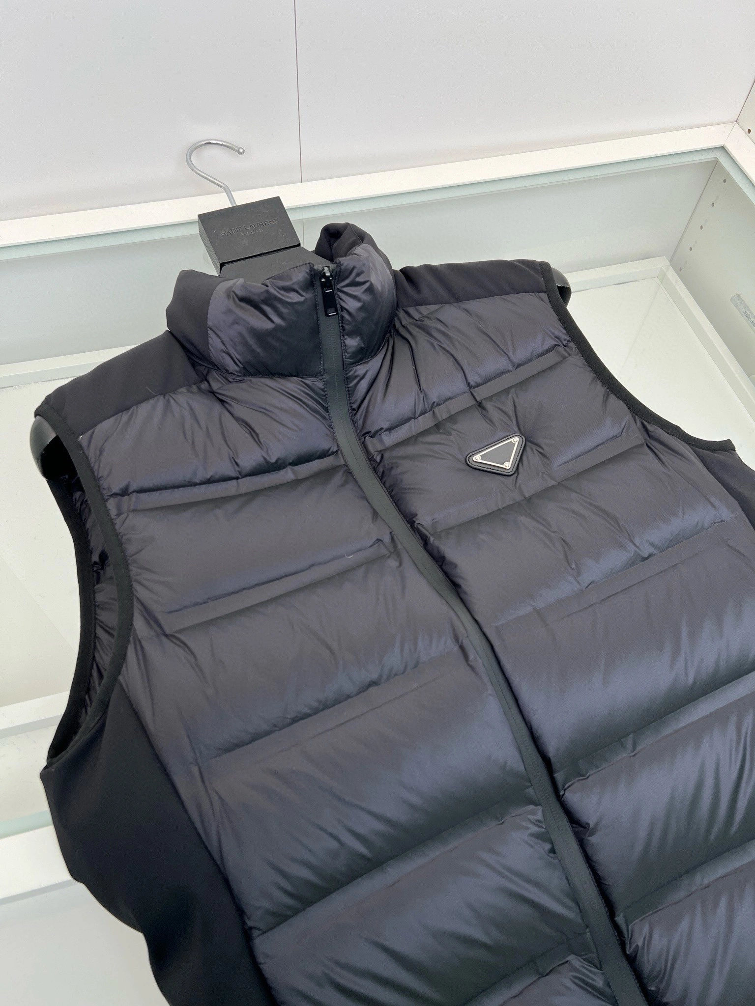 Prada Down Jackets Neat 172293