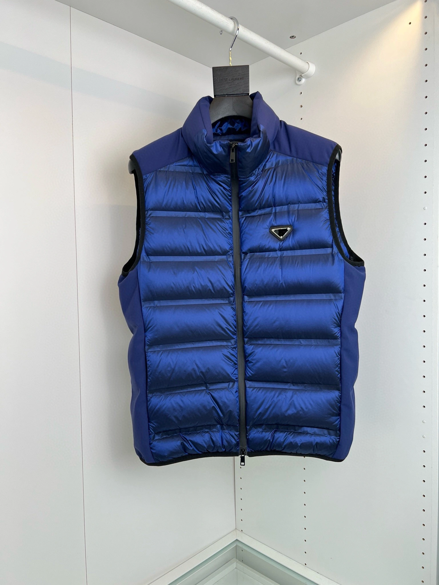 Sleek Prada Down Jackets 172292