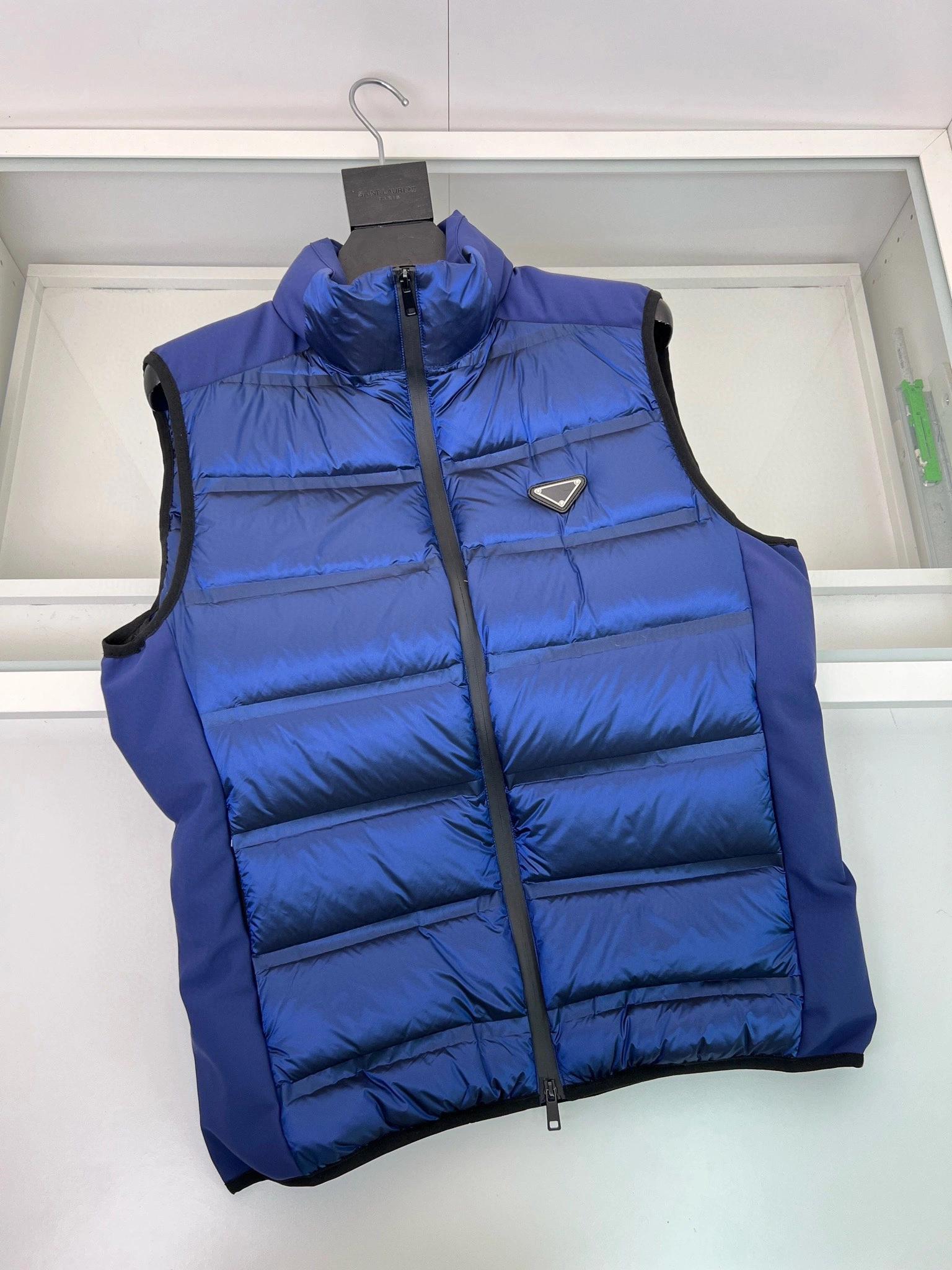 Sleek Prada Down Jackets 172292