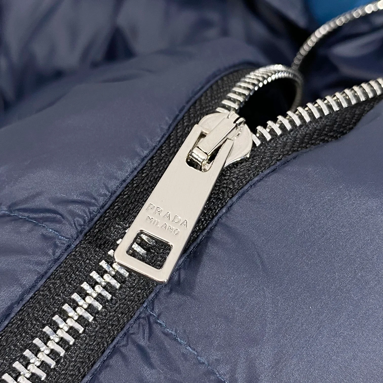 Prada Down Jackets SportInspired 165607