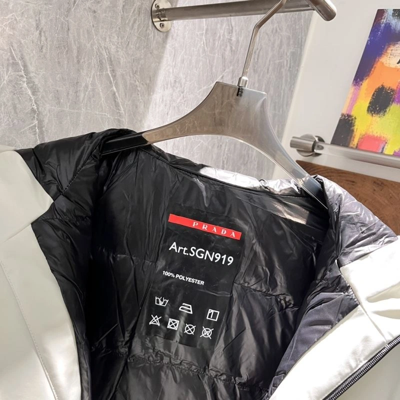 Seasonal Prada Down Jackets 172082