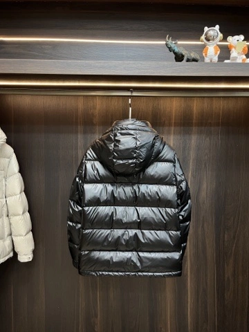 Comfortable Prada Down Jackets 172074