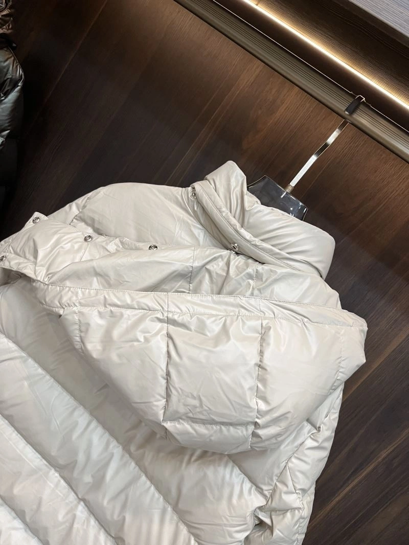 Prada Down Jackets Sporty 172073
