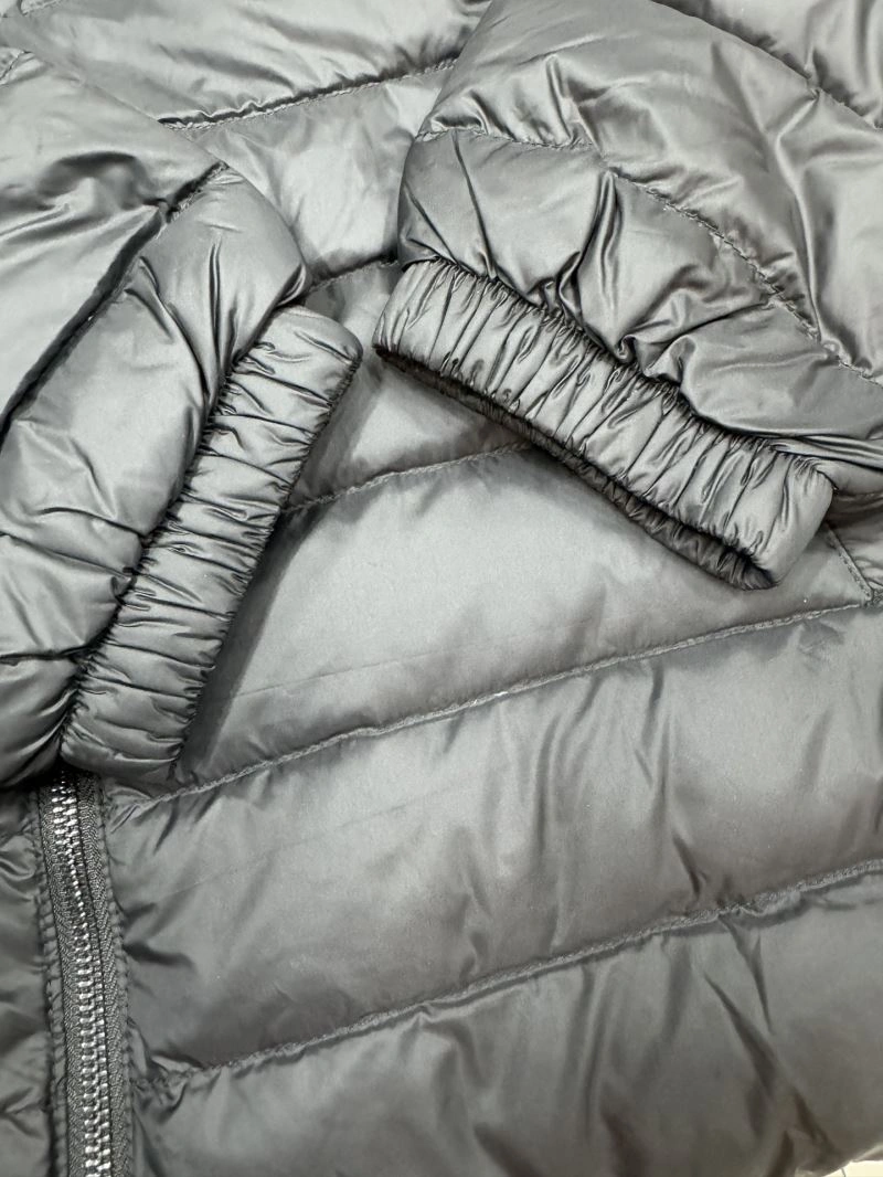 Refined Prada Down Jackets 172068