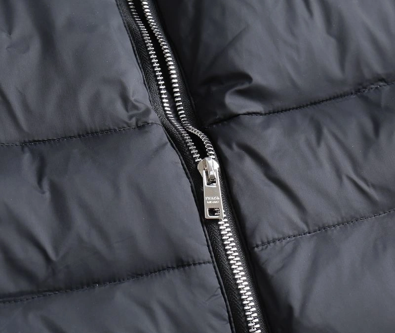 Prada Down Jackets Versatile 172103