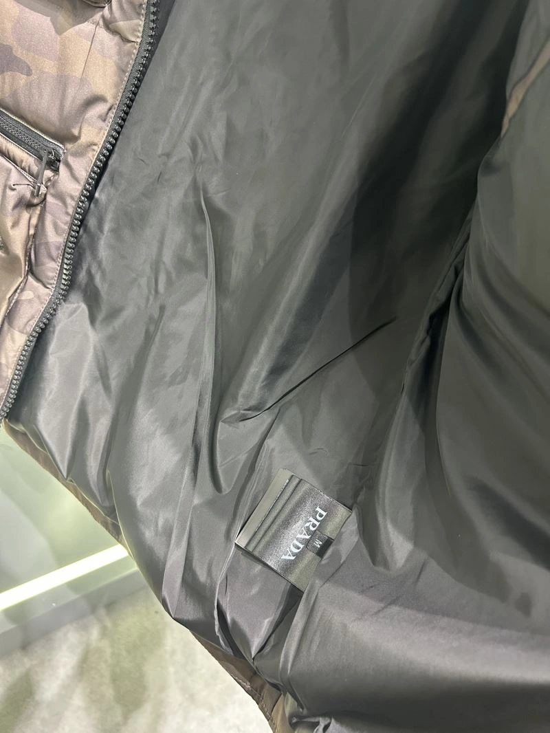 Upgraded Prada Down Jackets 172036